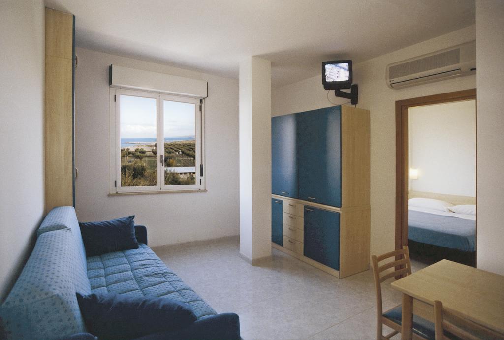 Hotel Strand Marina Di Montenero Buitenkant foto